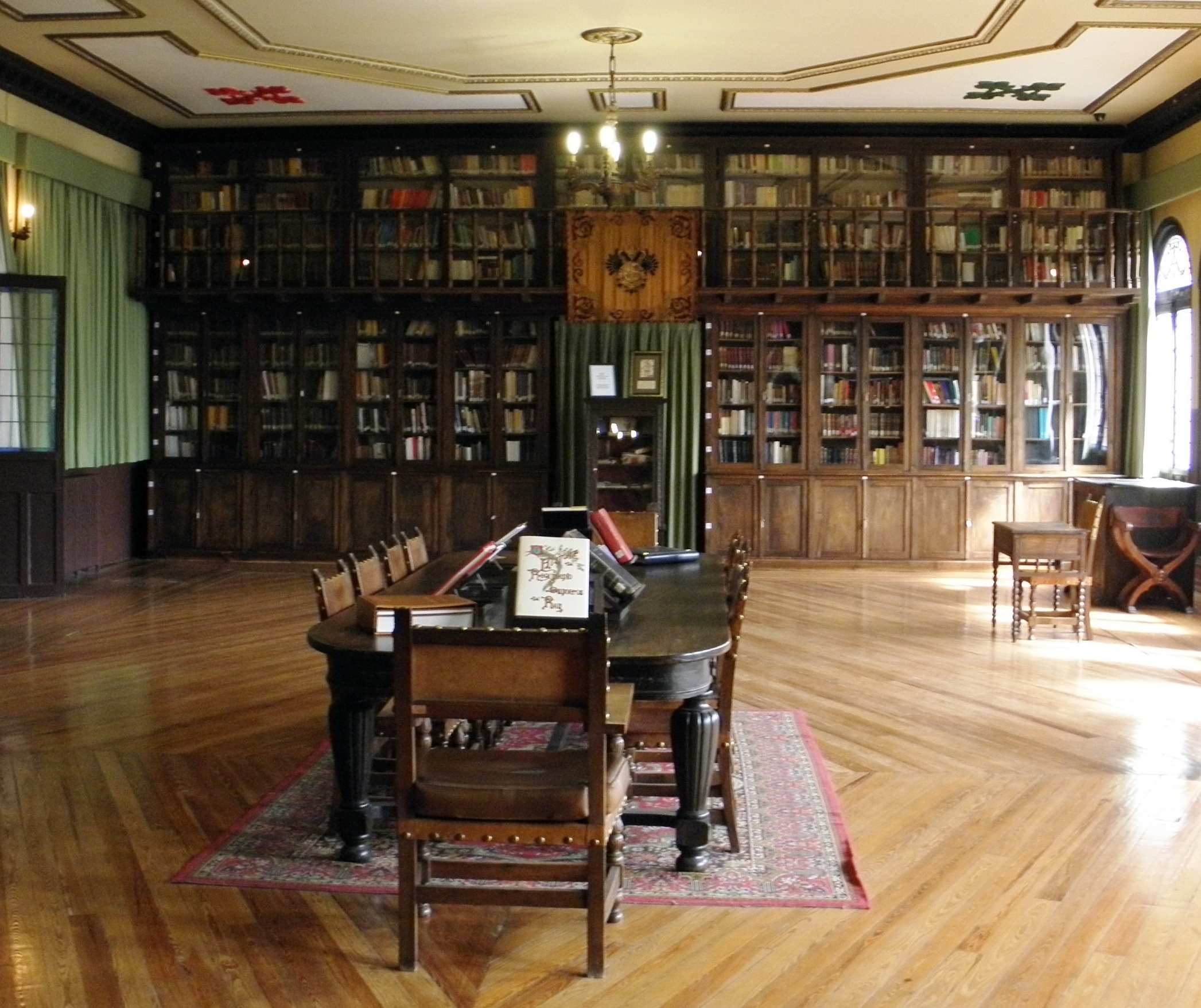 Biblioteca Academia de Caballería. Sala de Lectura